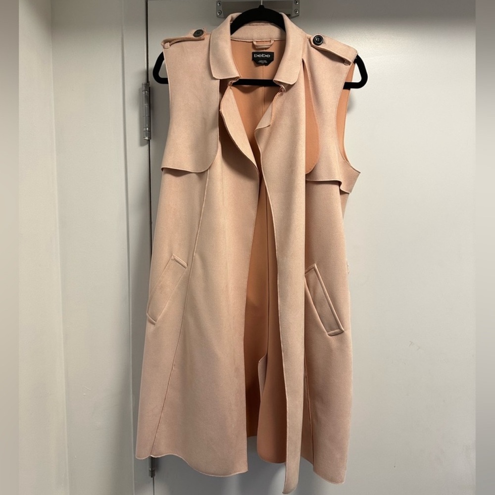 Bebe Women's Sleeveless Pale Pink Coat/Vest